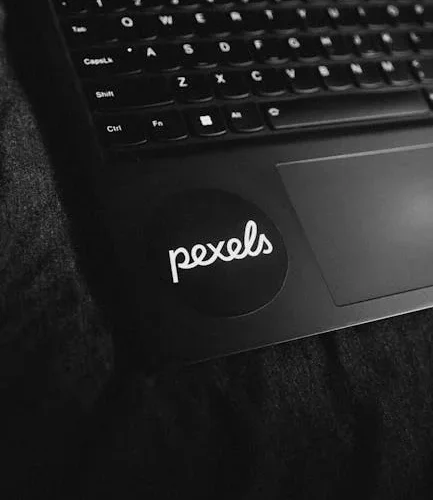 How to Build Personal Brand Online for Career Growth