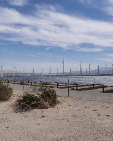 Exploring Solar Wind Hybrid Systems for Energy Efficiency